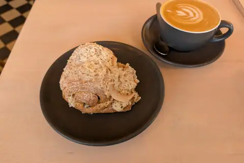 Hive Bakehouse photo 2